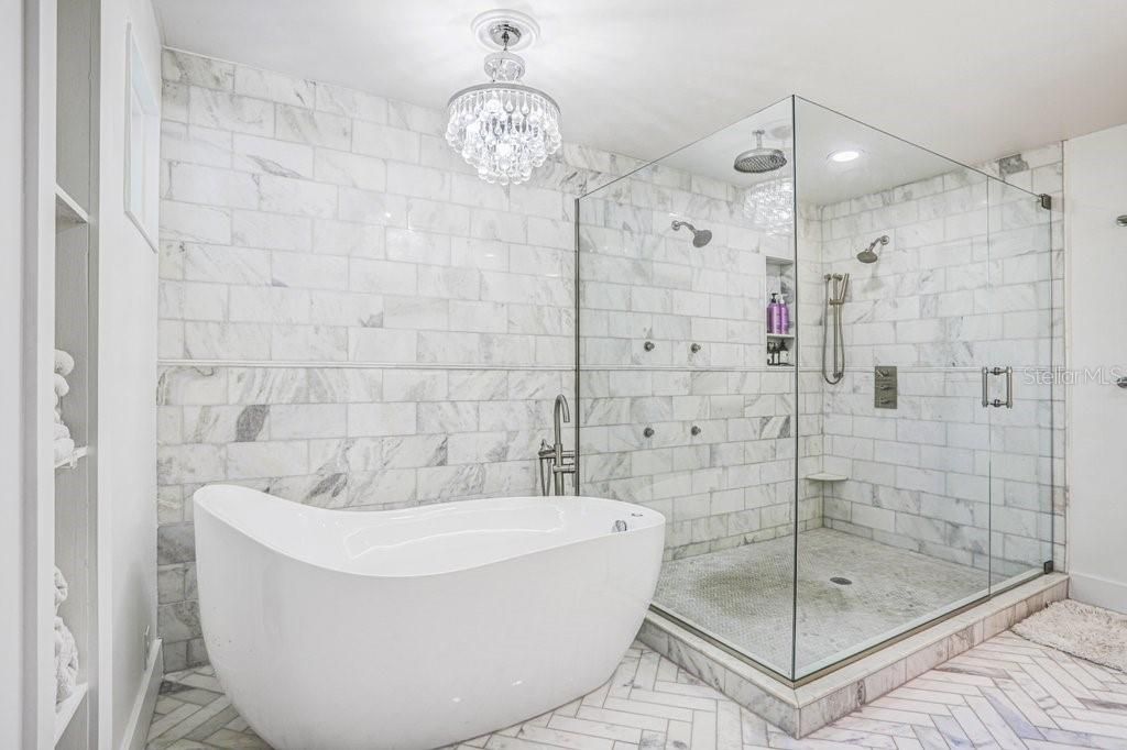 Active With Contract: $999,900 (5 beds, 3 baths, 3345 Square Feet)