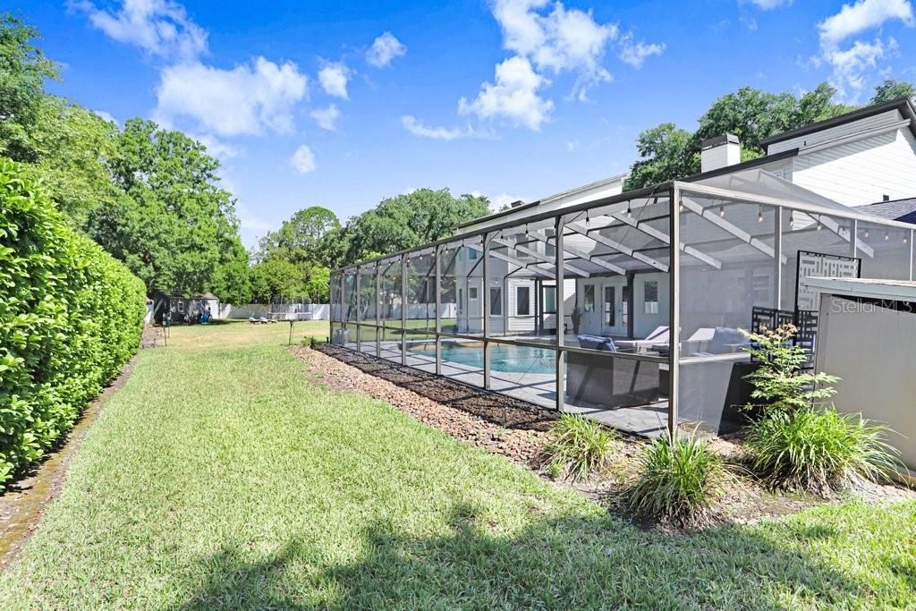 Active With Contract: $999,900 (5 beds, 3 baths, 3345 Square Feet)