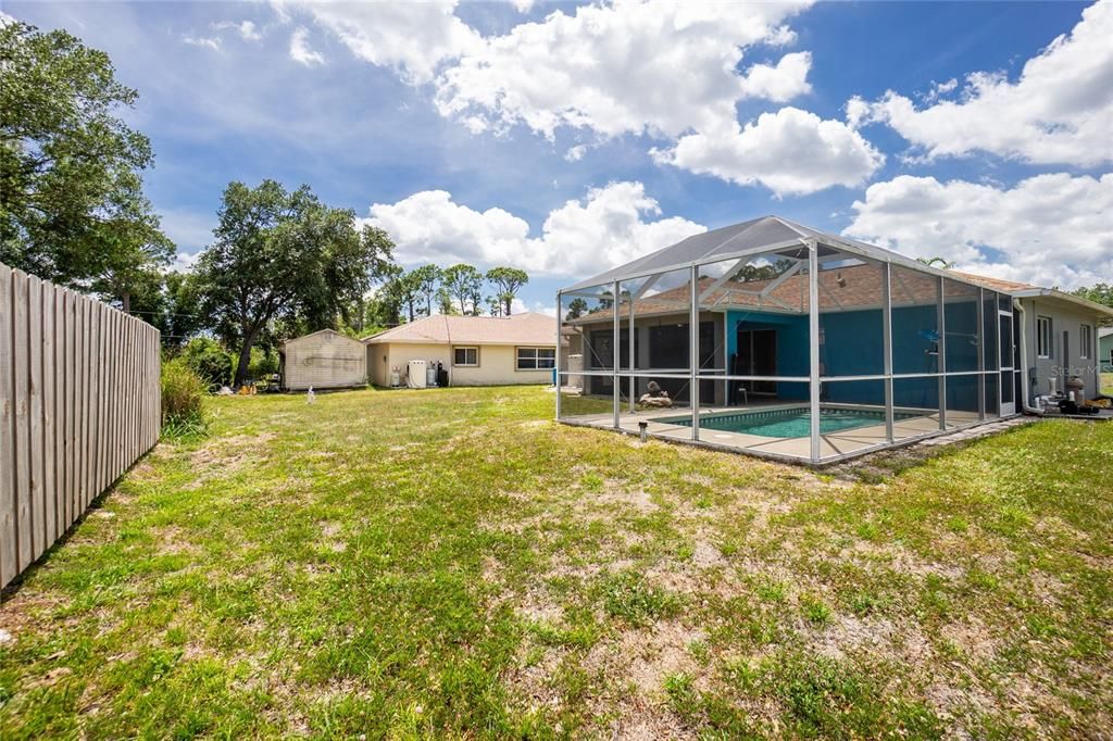Activo con contrato: $279,900 (3 camas, 2 baños, 1318 Pies cuadrados)