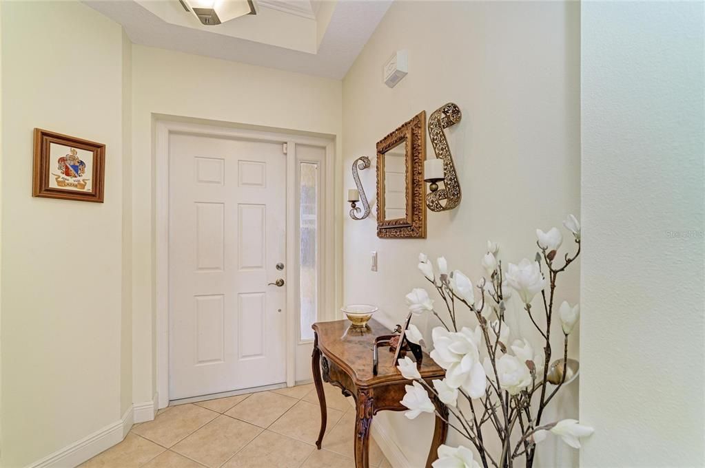 Activo con contrato: $639,000 (3 camas, 3 baños, 2134 Pies cuadrados)