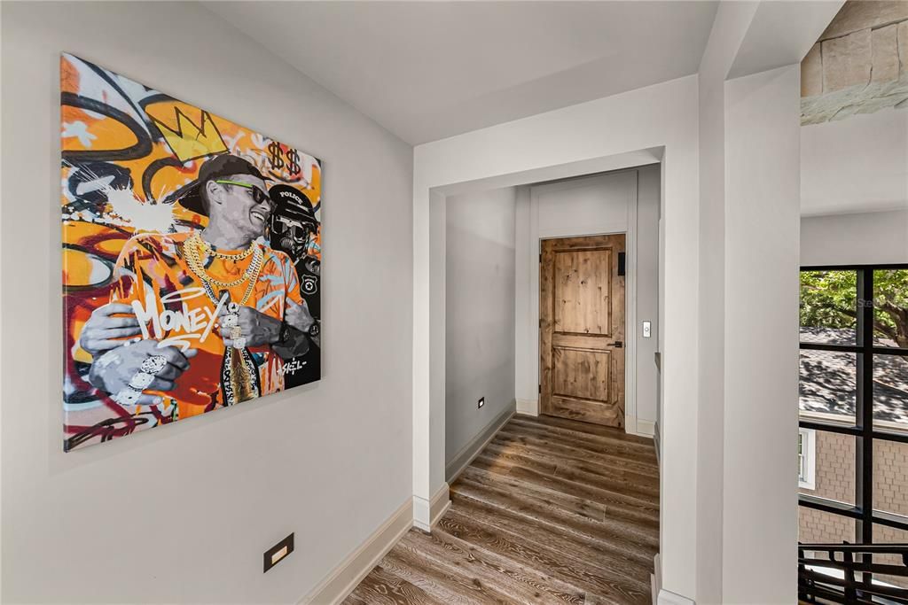 En Venta: $3,299,000 (3 camas, 3 baños, 3808 Pies cuadrados)