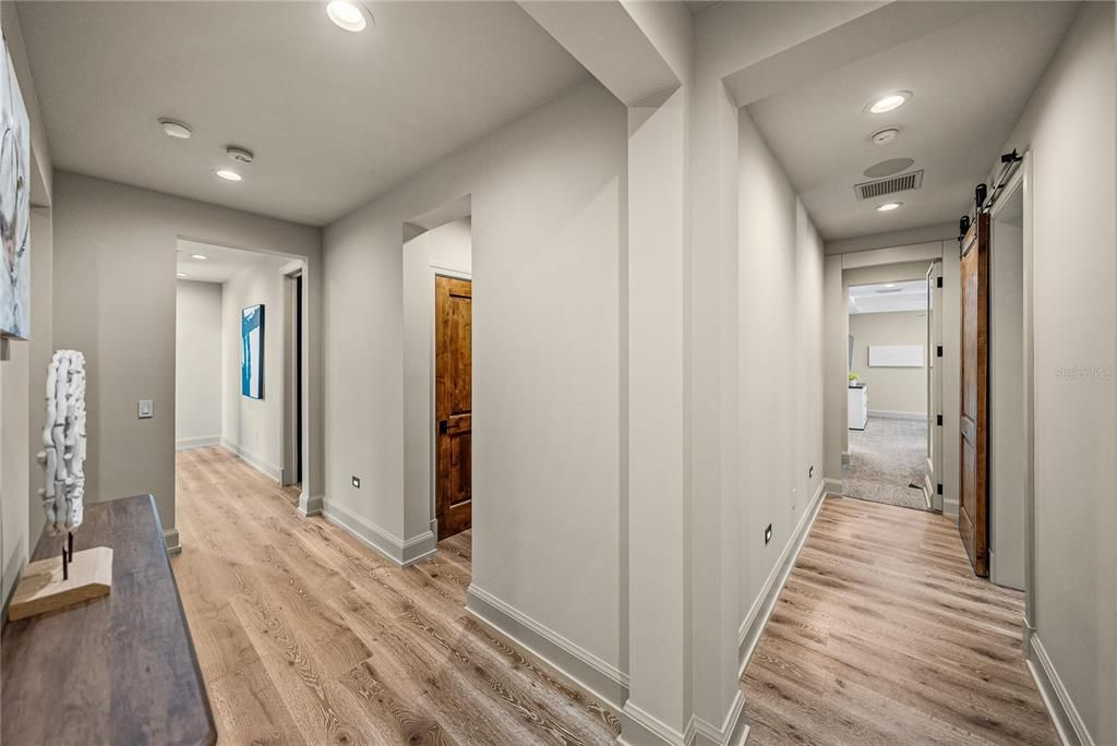 En Venta: $3,299,000 (3 camas, 3 baños, 3808 Pies cuadrados)