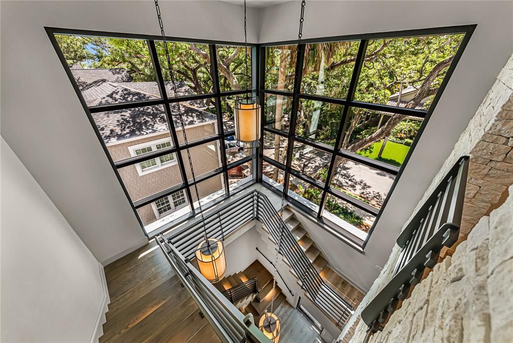 En Venta: $3,299,000 (3 camas, 3 baños, 3808 Pies cuadrados)