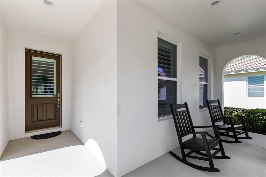 En Venta: $595,000 (3 camas, 3 baños, 2540 Pies cuadrados)