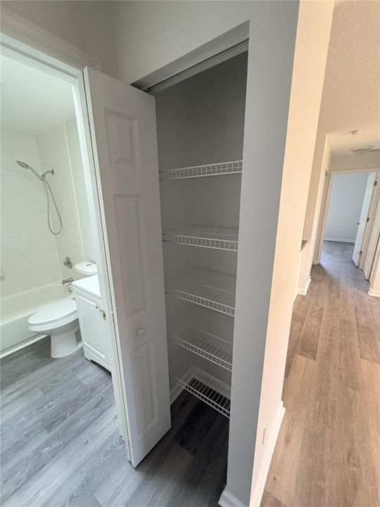 For Rent: $2,000 (3 beds, 2 baths, 1363 Square Feet)