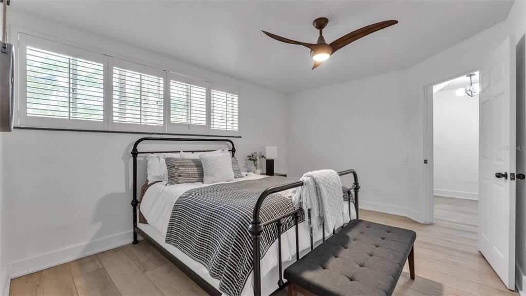 For Sale: $760,000 (4 beds, 2 baths, 3502 Square Feet)