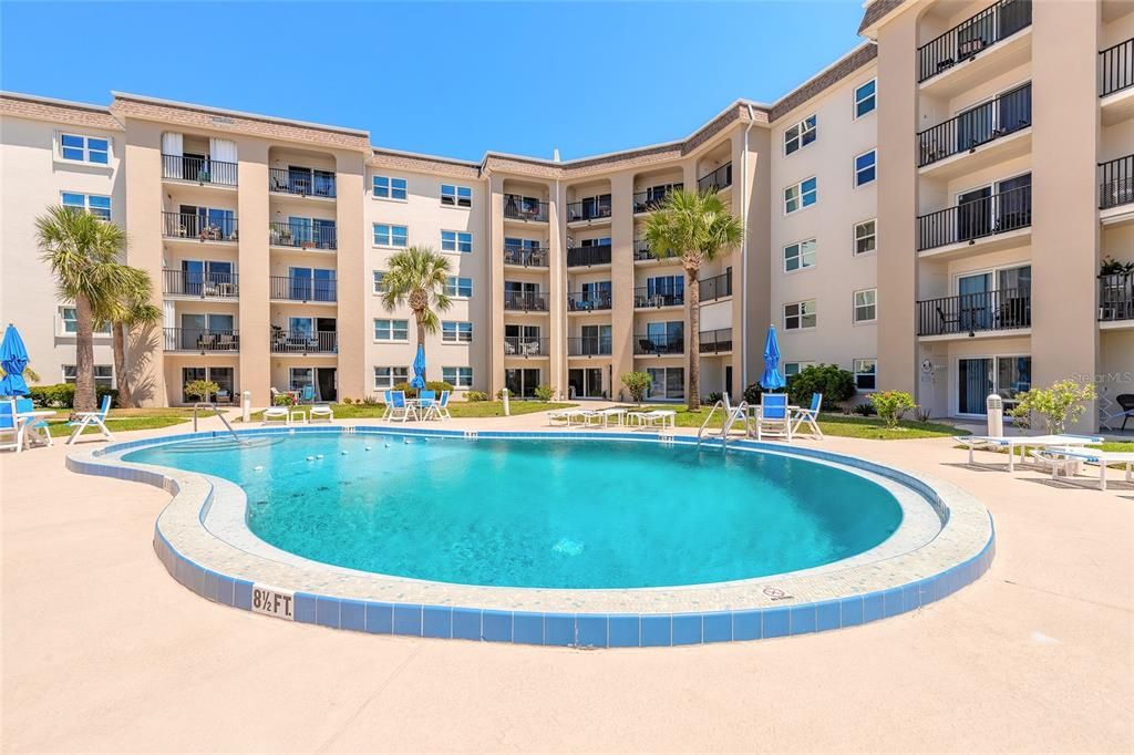 For Sale: $269,000 (2 beds, 2 baths, 1013 Square Feet)