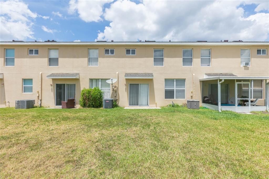 Active With Contract: $219,900 (3 beds, 2 baths, 1387 Square Feet)