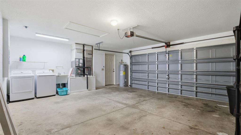 На продажу: $265,000 (3 спален, 2 ванн, 1318 Квадратных фут)