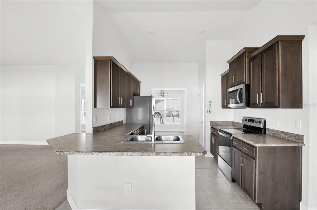 For Sale: $340,000 (4 beds, 2 baths, 2155 Square Feet)