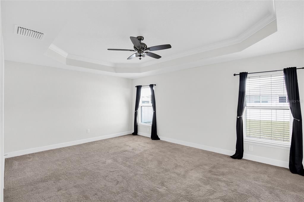 For Sale: $340,000 (4 beds, 2 baths, 2155 Square Feet)