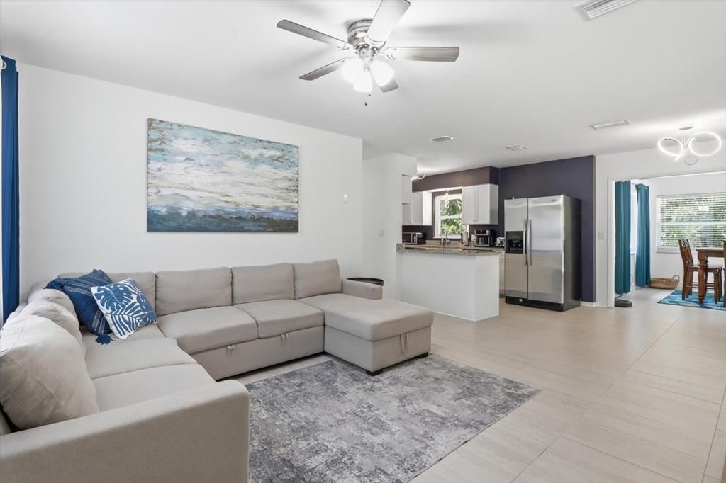 En Venta: $235,000 (3 camas, 1 baños, 1128 Pies cuadrados)