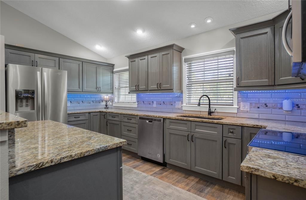 For Sale: $370,000 (4 beds, 3 baths, 2079 Square Feet)