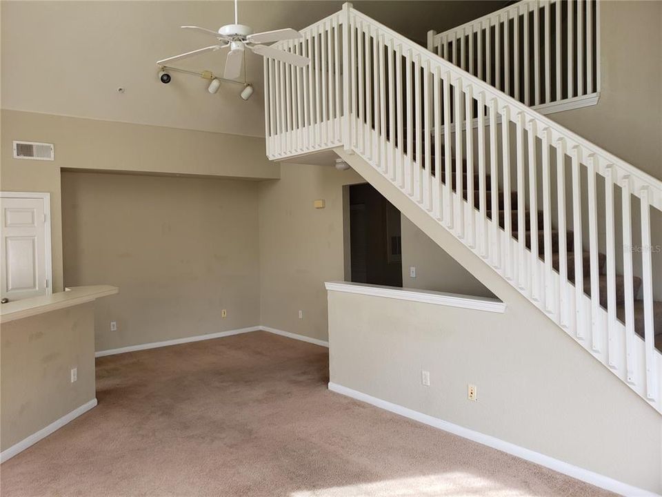 For Rent: $1,895 (2 beds, 2 baths, 1255 Square Feet)