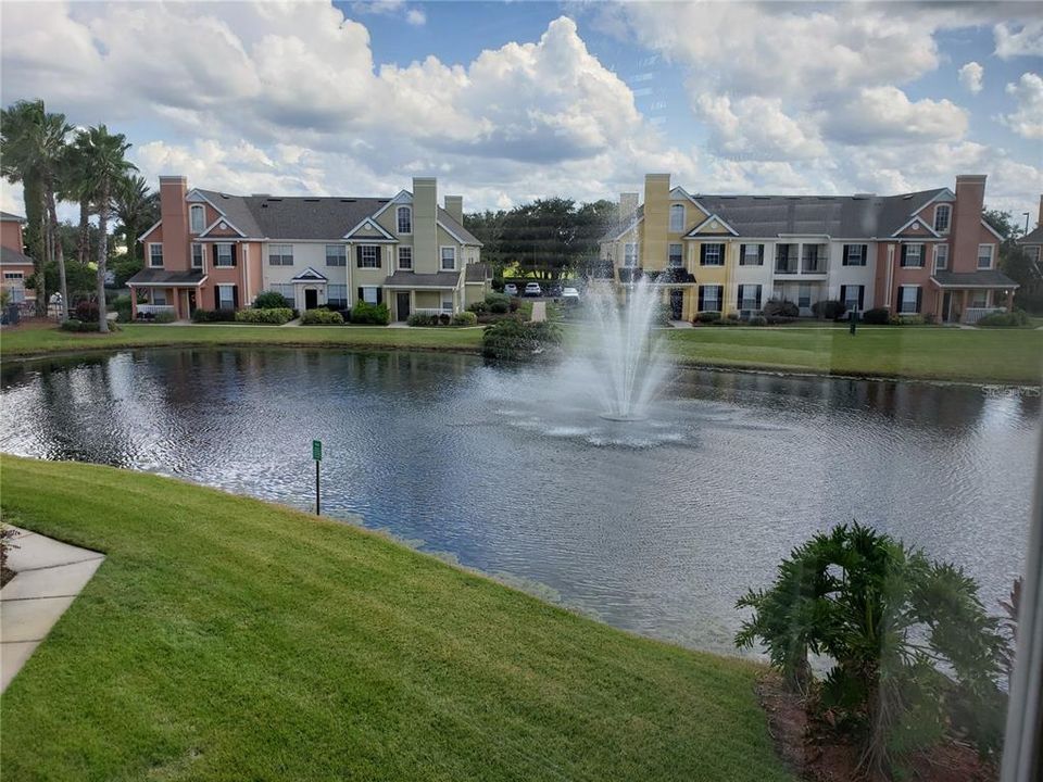 For Rent: $1,895 (2 beds, 2 baths, 1255 Square Feet)