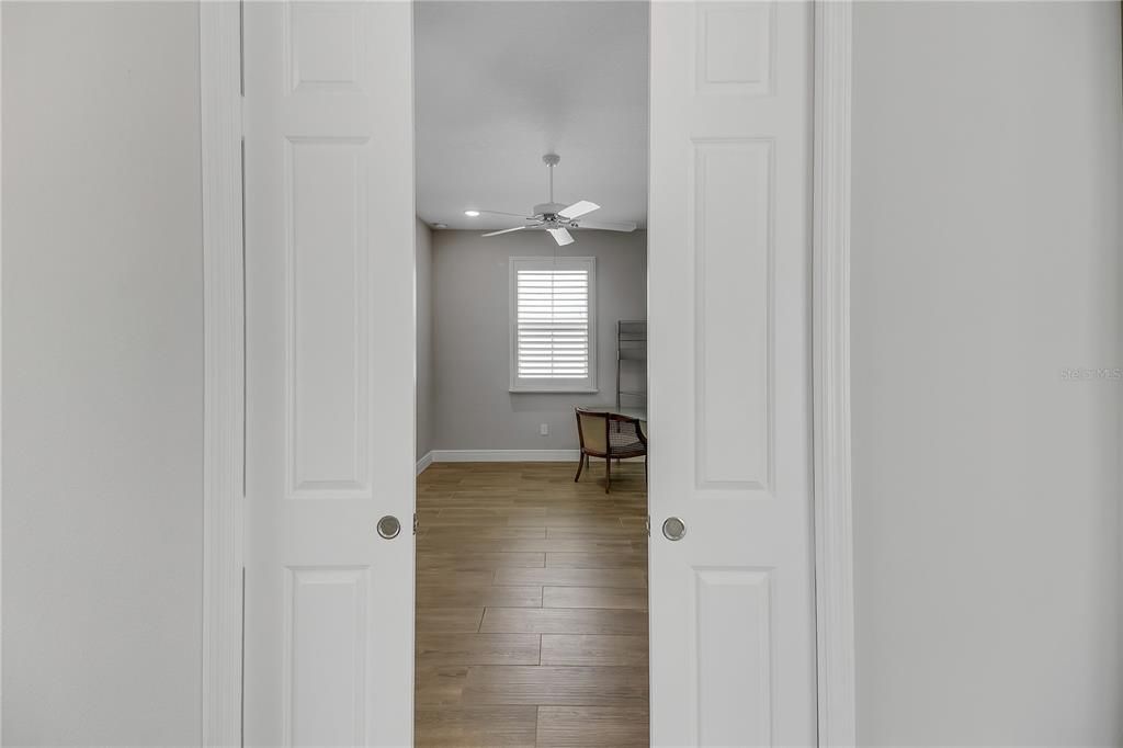 For Sale: $300,000 (3 beds, 2 baths, 1634 Square Feet)