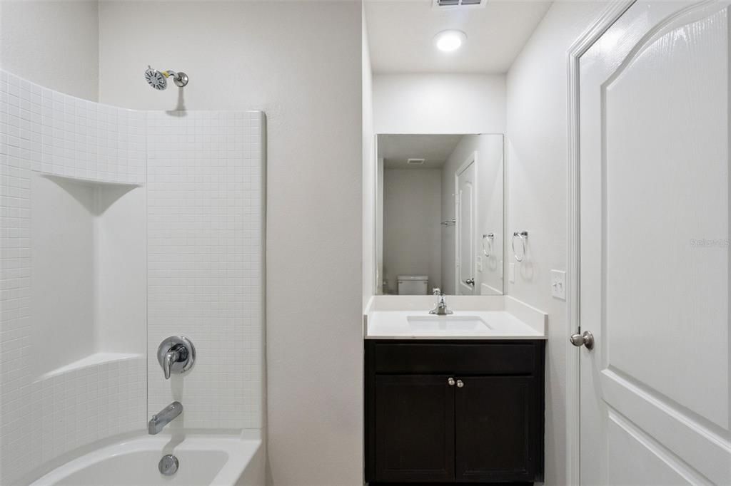 For Sale: $265,000 (3 beds, 2 baths, 1383 Square Feet)
