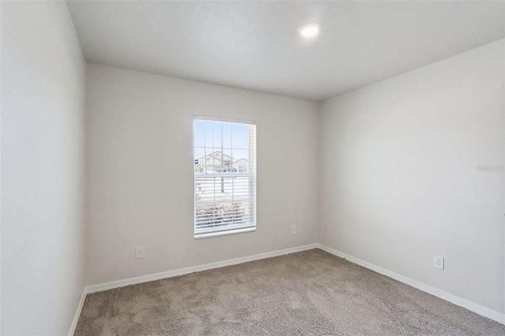 For Sale: $265,000 (3 beds, 2 baths, 1383 Square Feet)