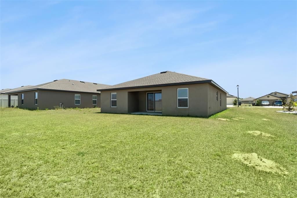 For Sale: $265,000 (3 beds, 2 baths, 1383 Square Feet)