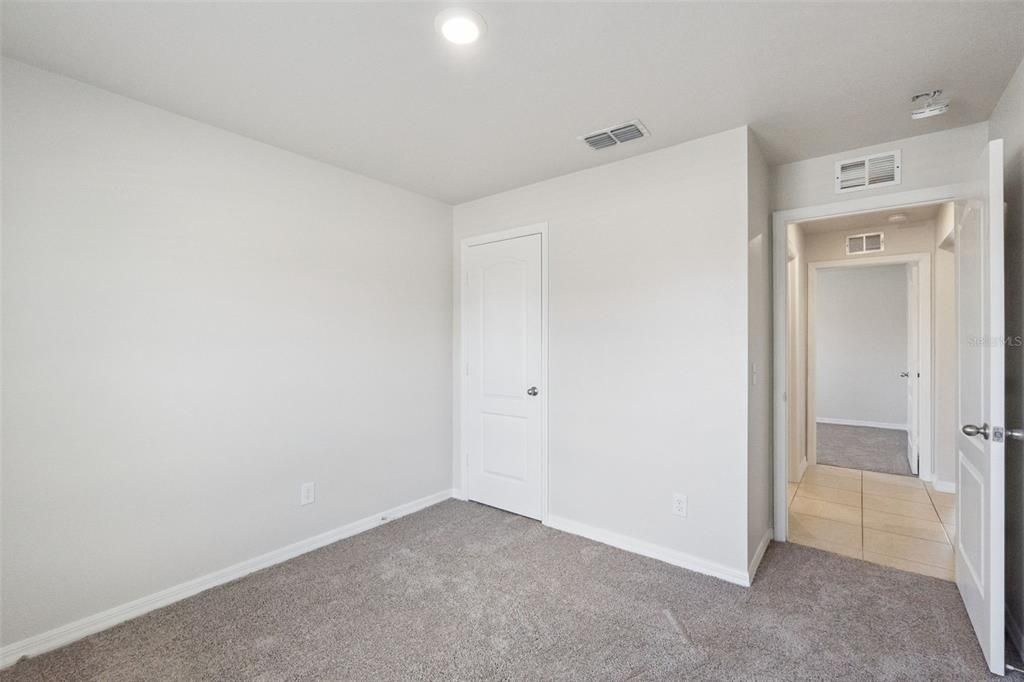 For Sale: $265,000 (3 beds, 2 baths, 1383 Square Feet)