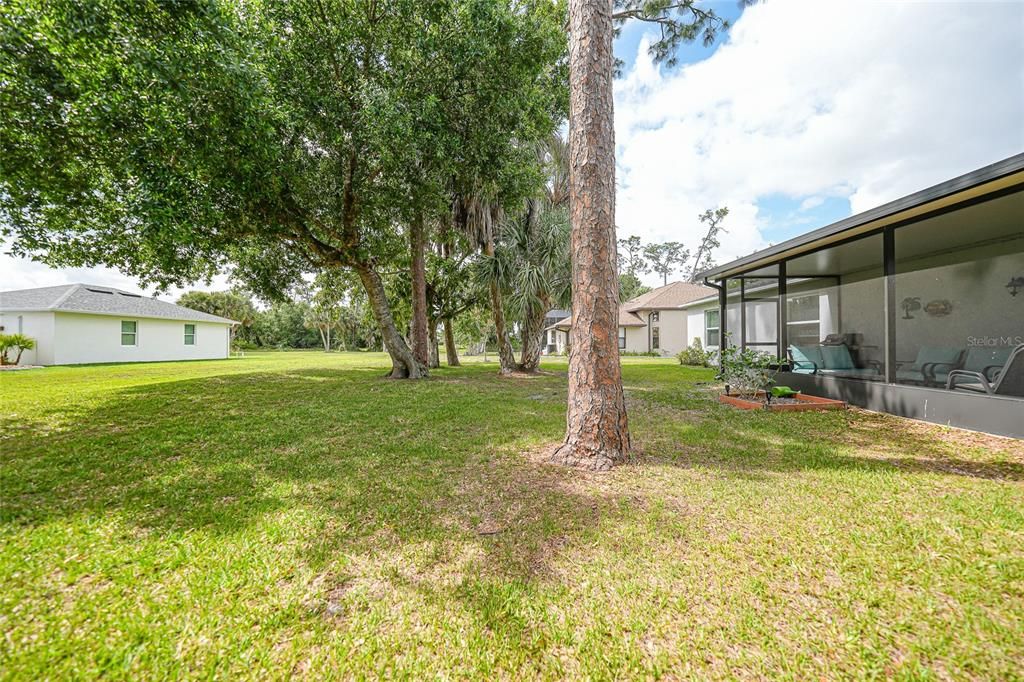 Activo con contrato: $299,900 (4 camas, 2 baños, 1865 Pies cuadrados)