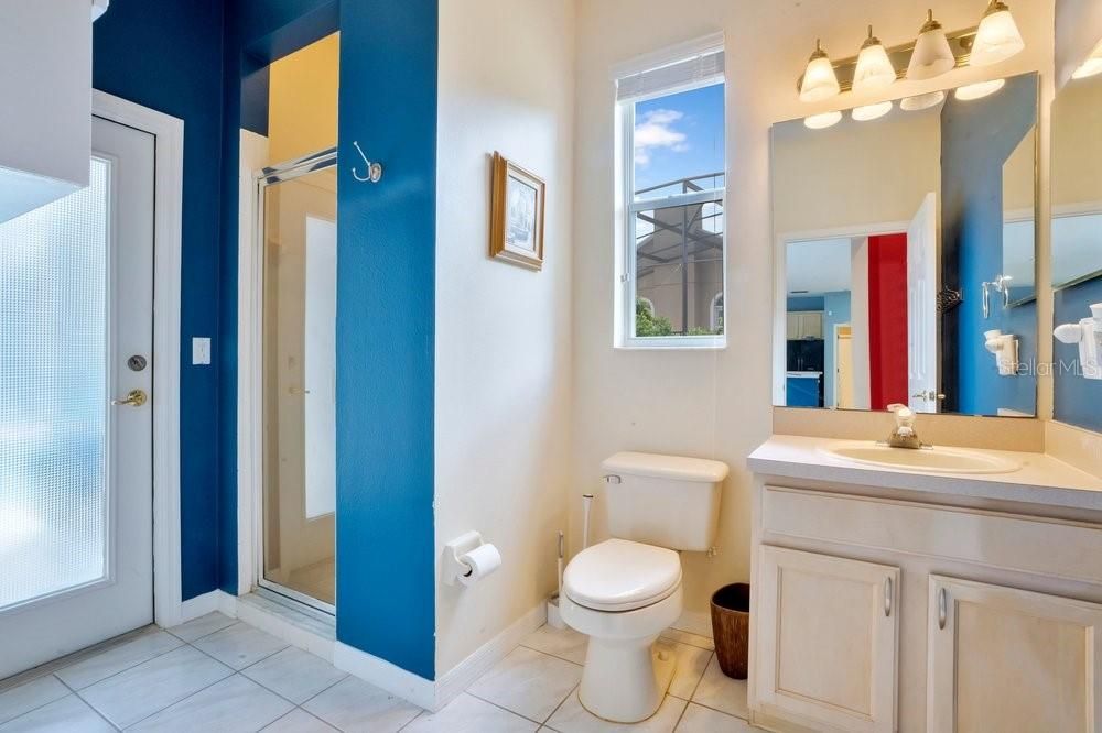 Activo con contrato: $720,000 (5 camas, 4 baños, 2796 Pies cuadrados)