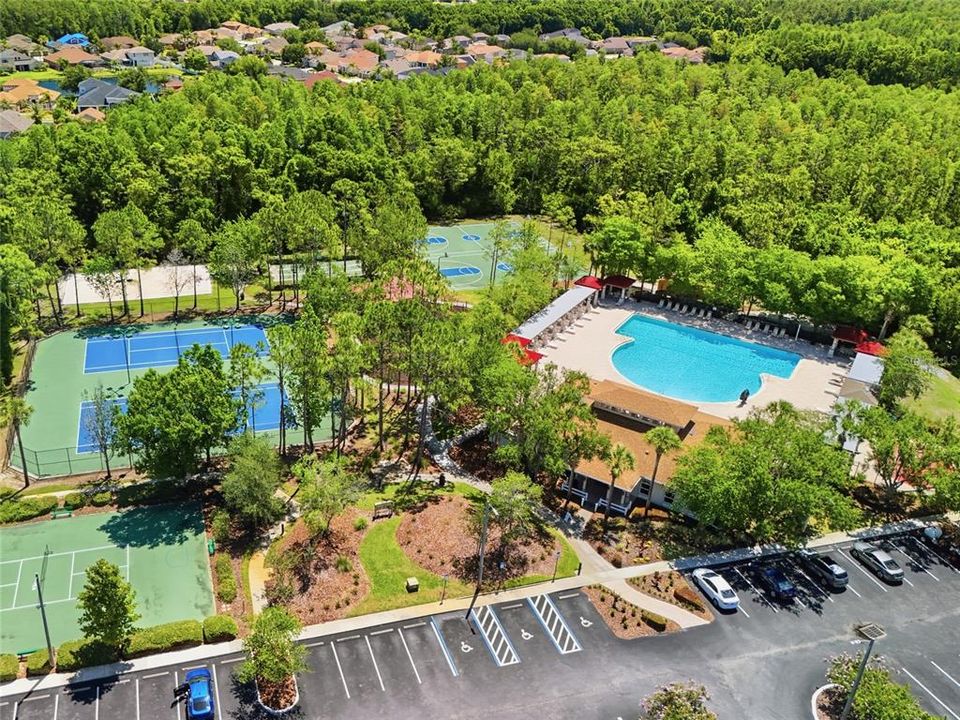 Activo con contrato: $499,900 (4 camas, 3 baños, 2641 Pies cuadrados)
