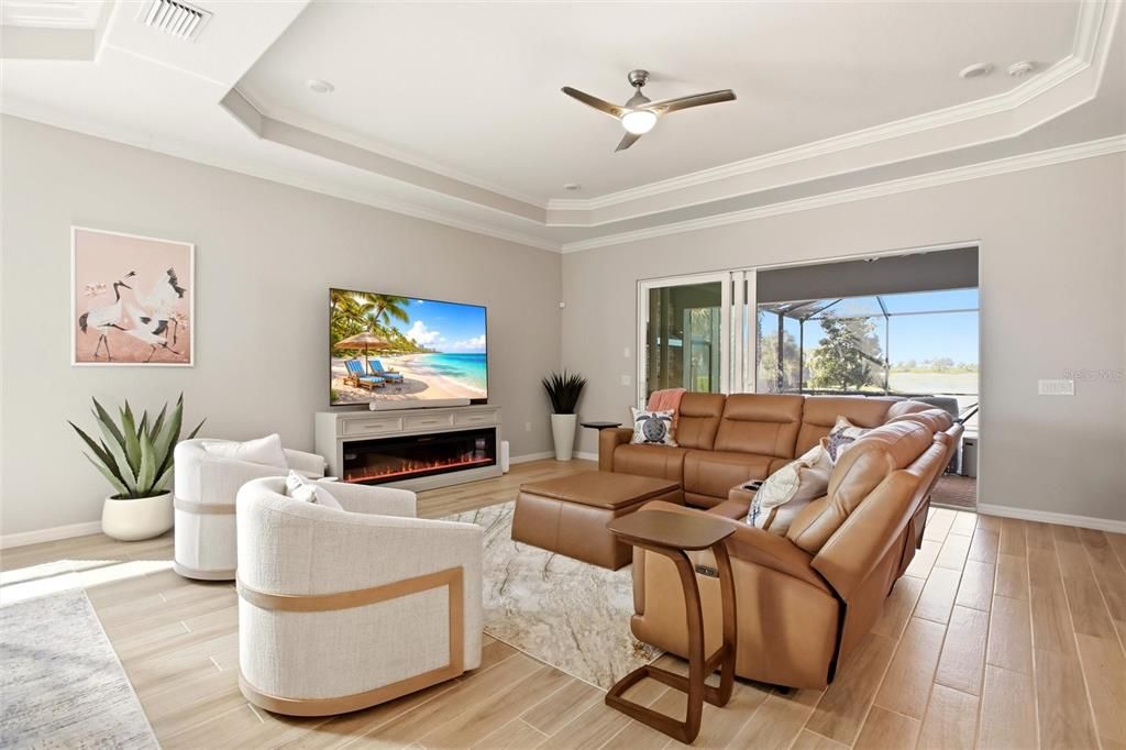 Active With Contract: $709,900 (4 beds, 3 baths, 2189 Square Feet)
