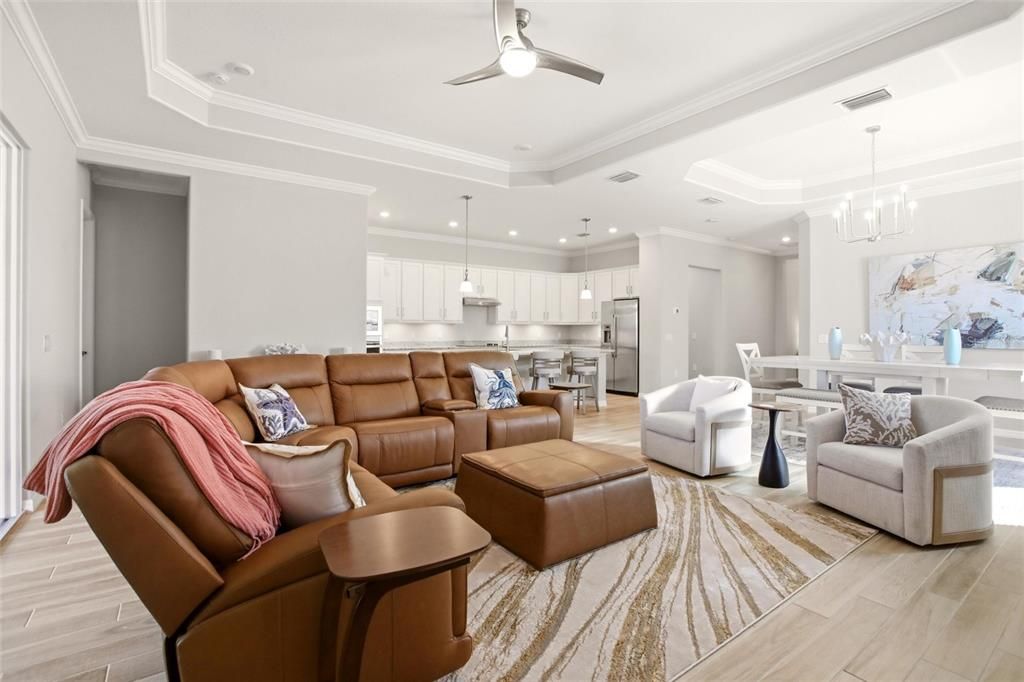 Active With Contract: $709,900 (4 beds, 3 baths, 2189 Square Feet)