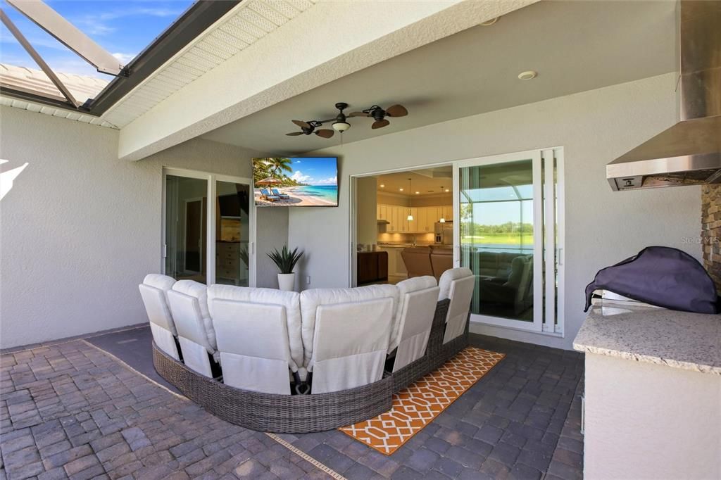 Active With Contract: $709,900 (4 beds, 3 baths, 2189 Square Feet)