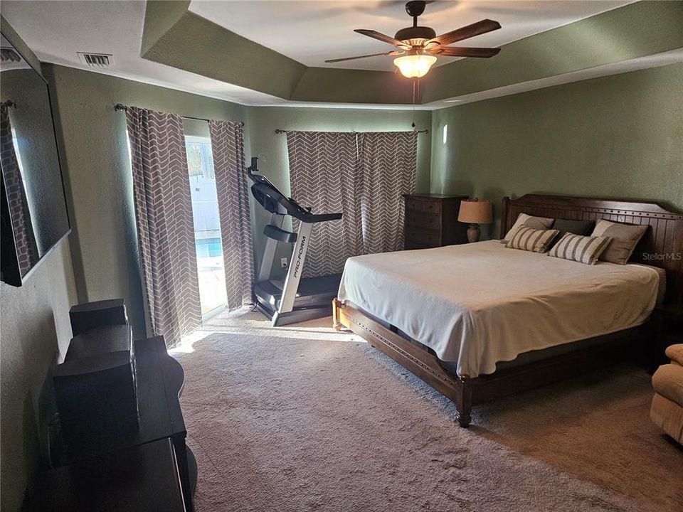 For Sale: $564,990 (4 beds, 3 baths, 2458 Square Feet)