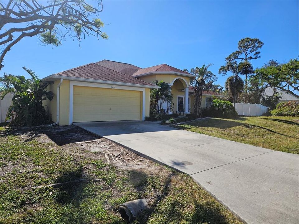For Sale: $564,990 (4 beds, 3 baths, 2458 Square Feet)