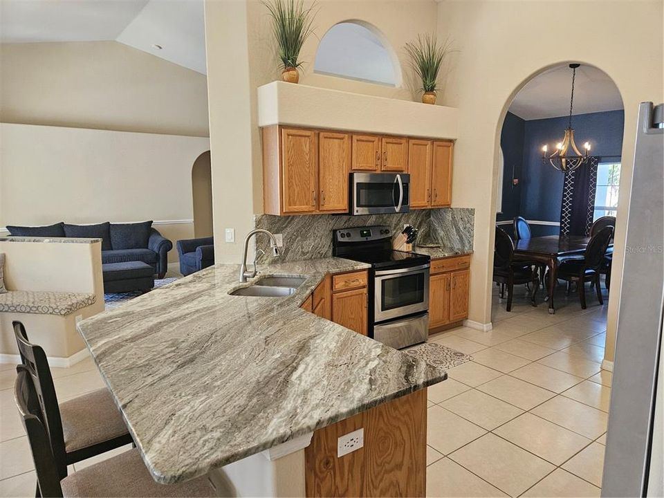 For Sale: $564,990 (4 beds, 3 baths, 2458 Square Feet)