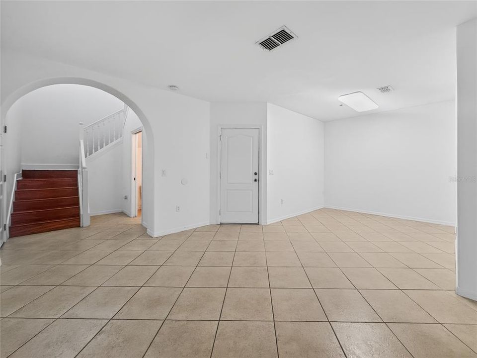 На продажу: $345,000 (3 спален, 2 ванн, 1659 Квадратных фут)