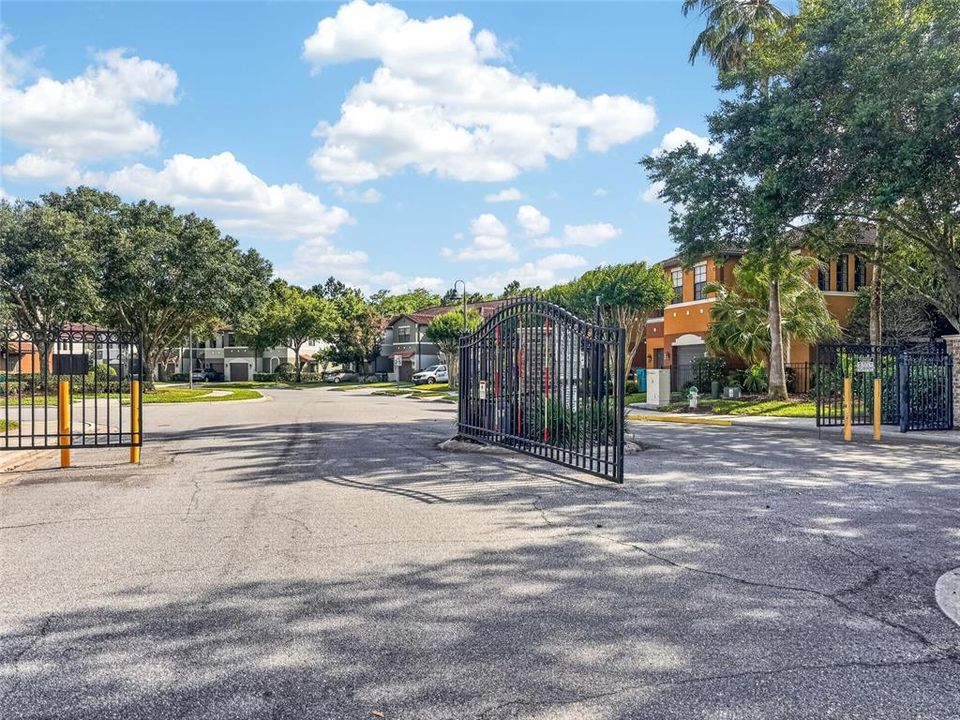 На продажу: $345,000 (3 спален, 2 ванн, 1659 Квадратных фут)