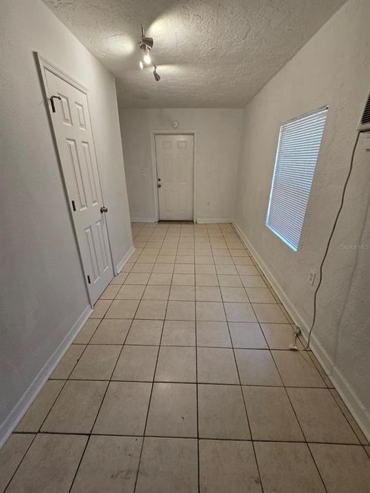 Active With Contract: $2,000 (4 beds, 2 baths, 1152 Square Feet)