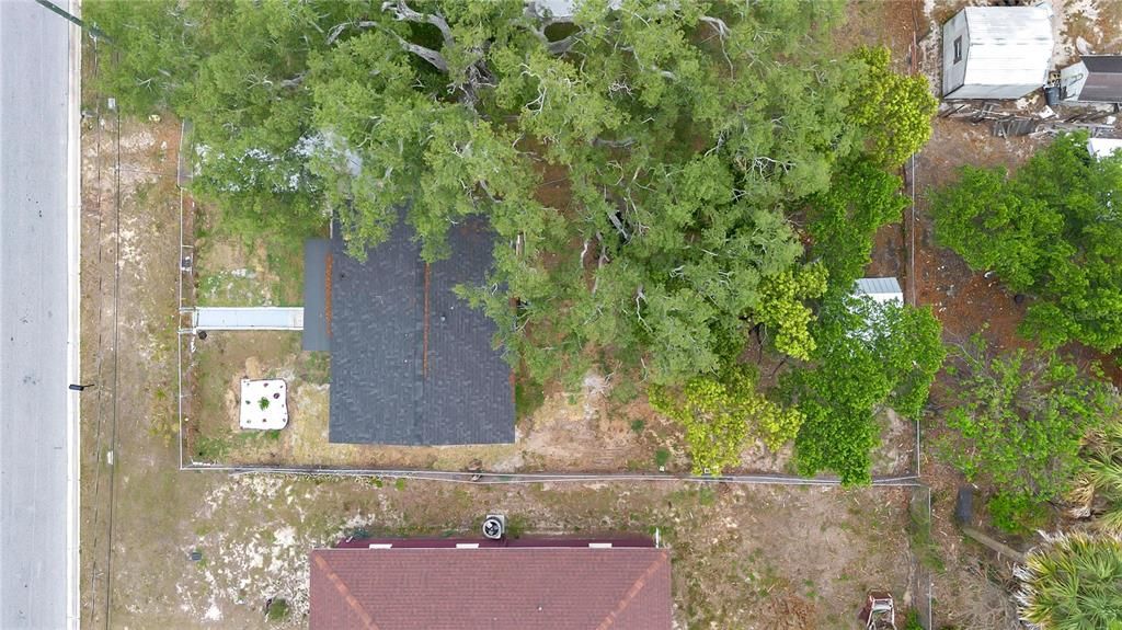 For Sale: $160,000 (2 beds, 1 baths, 660 Square Feet)