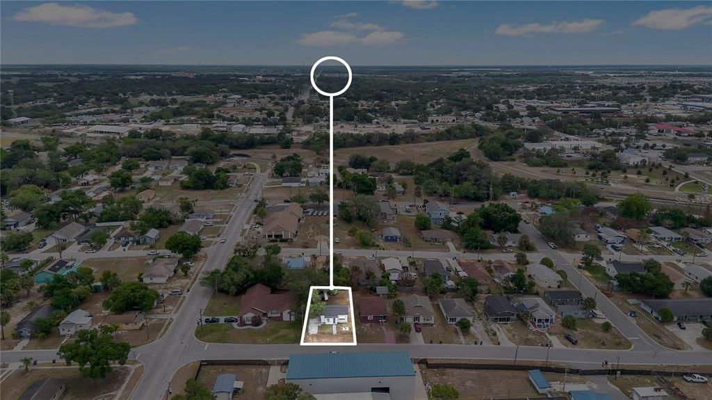 For Sale: $160,000 (2 beds, 1 baths, 660 Square Feet)