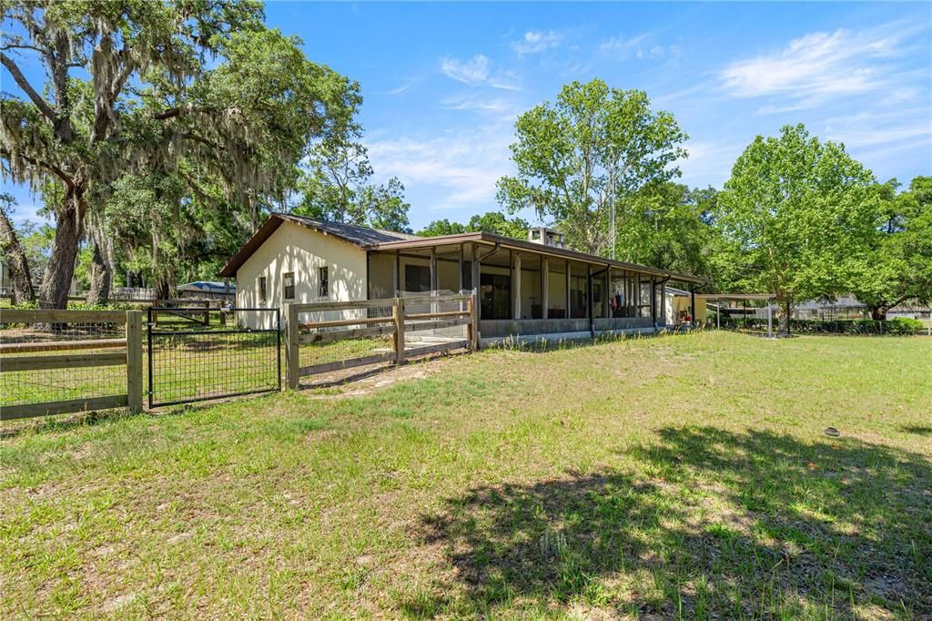Active With Contract: $410,000 (3 beds, 2 baths, 1890 Square Feet)