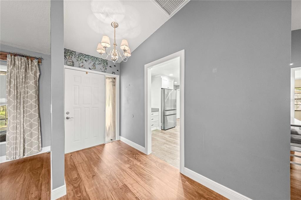 Active With Contract: $410,000 (3 beds, 2 baths, 1890 Square Feet)
