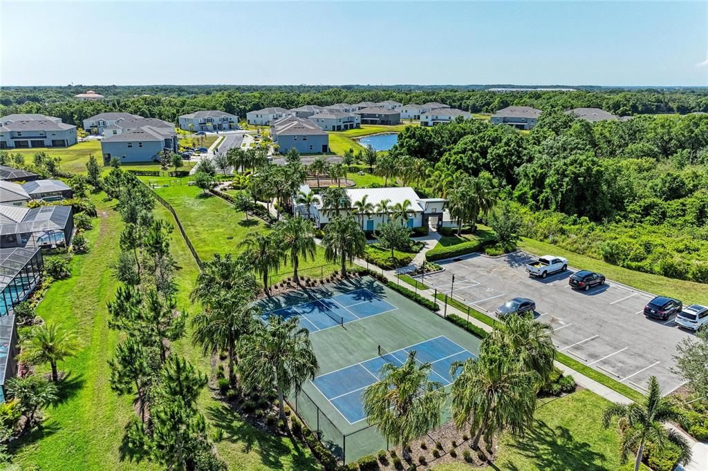 Active With Contract: $2,500 (3 beds, 2 baths, 1745 Square Feet)