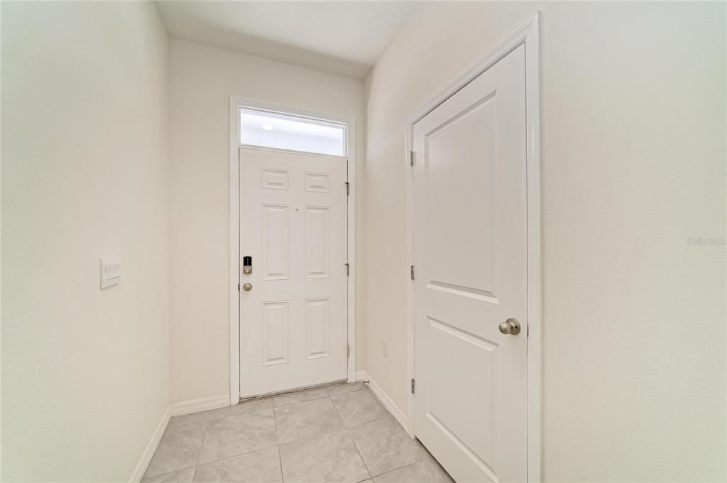 Active With Contract: $2,500 (3 beds, 2 baths, 1745 Square Feet)