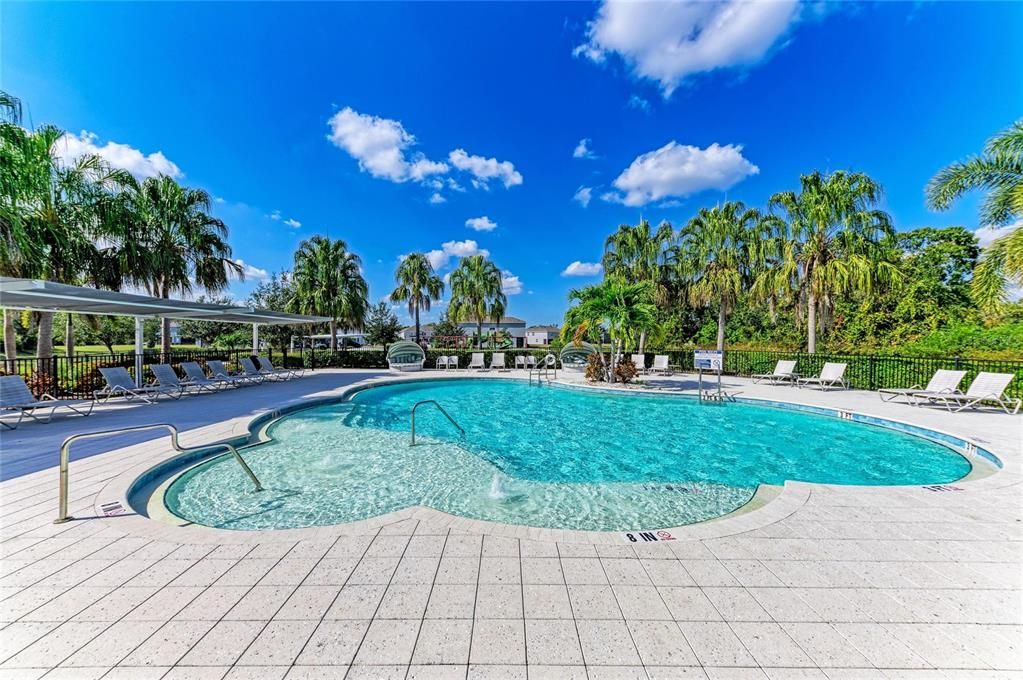 Active With Contract: $2,500 (3 beds, 2 baths, 1745 Square Feet)
