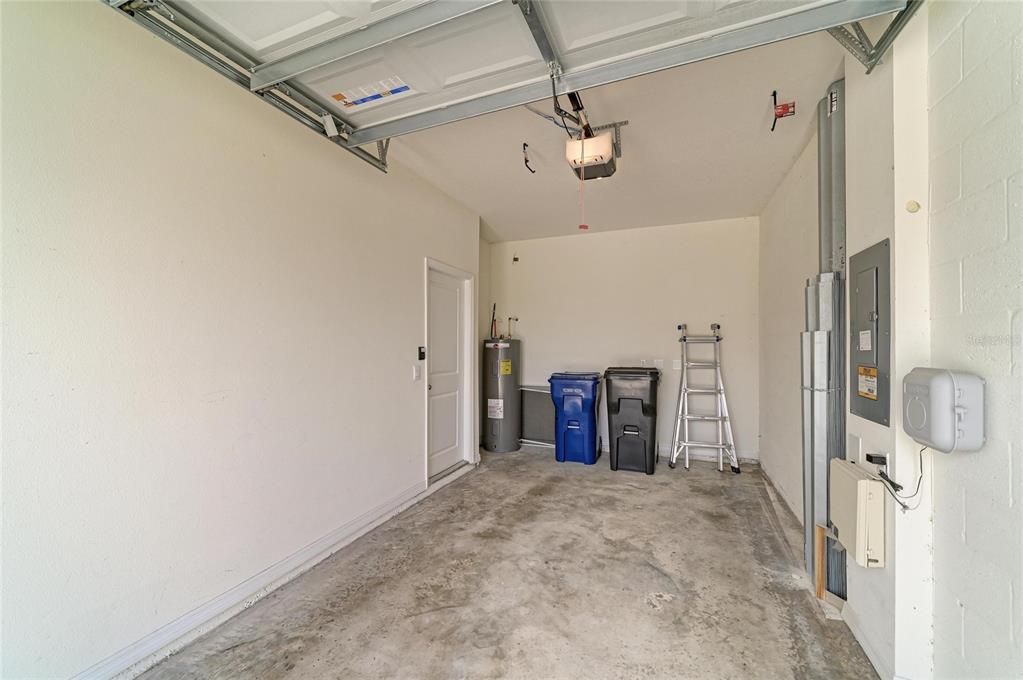 Active With Contract: $2,500 (3 beds, 2 baths, 1745 Square Feet)