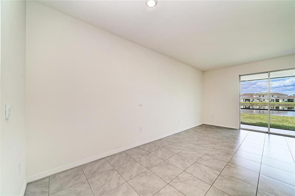 Active With Contract: $2,500 (3 beds, 2 baths, 1745 Square Feet)