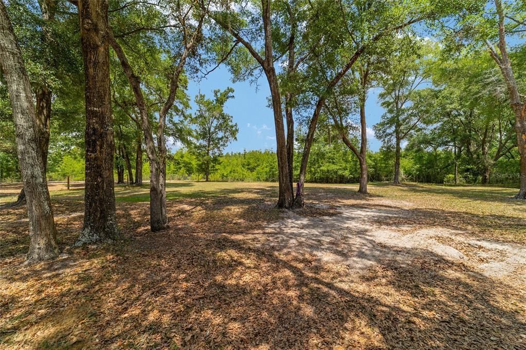 For Sale: $399,900 (4 beds, 3 baths, 2052 Square Feet)