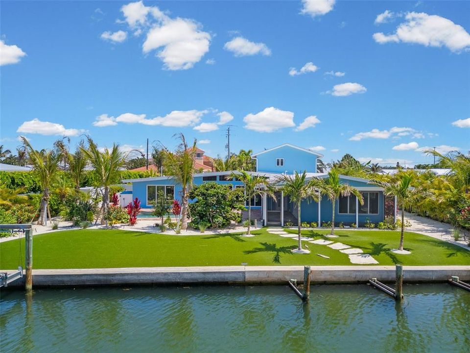 For Sale: $2,750,000 (4 beds, 4 baths, 2846 Square Feet)