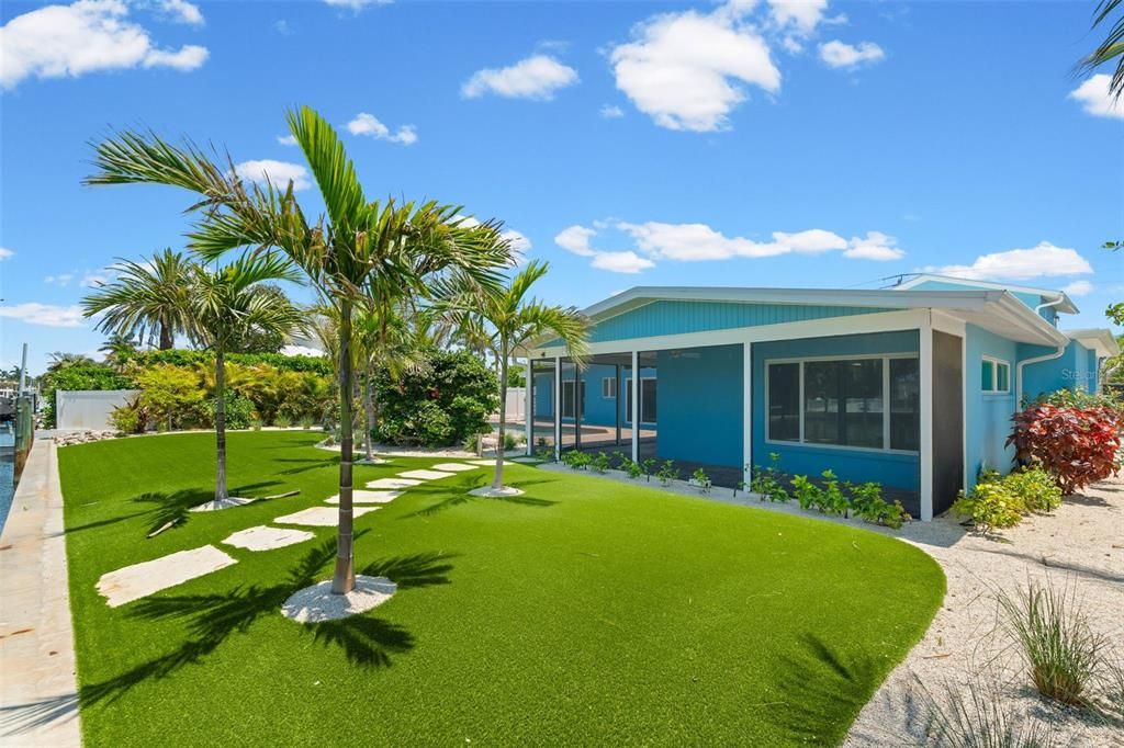 For Sale: $2,750,000 (4 beds, 4 baths, 2846 Square Feet)