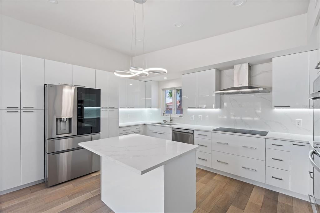 For Sale: $2,750,000 (4 beds, 4 baths, 2846 Square Feet)