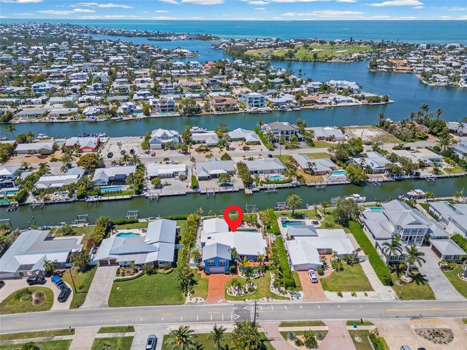 For Sale: $2,750,000 (4 beds, 4 baths, 2846 Square Feet)